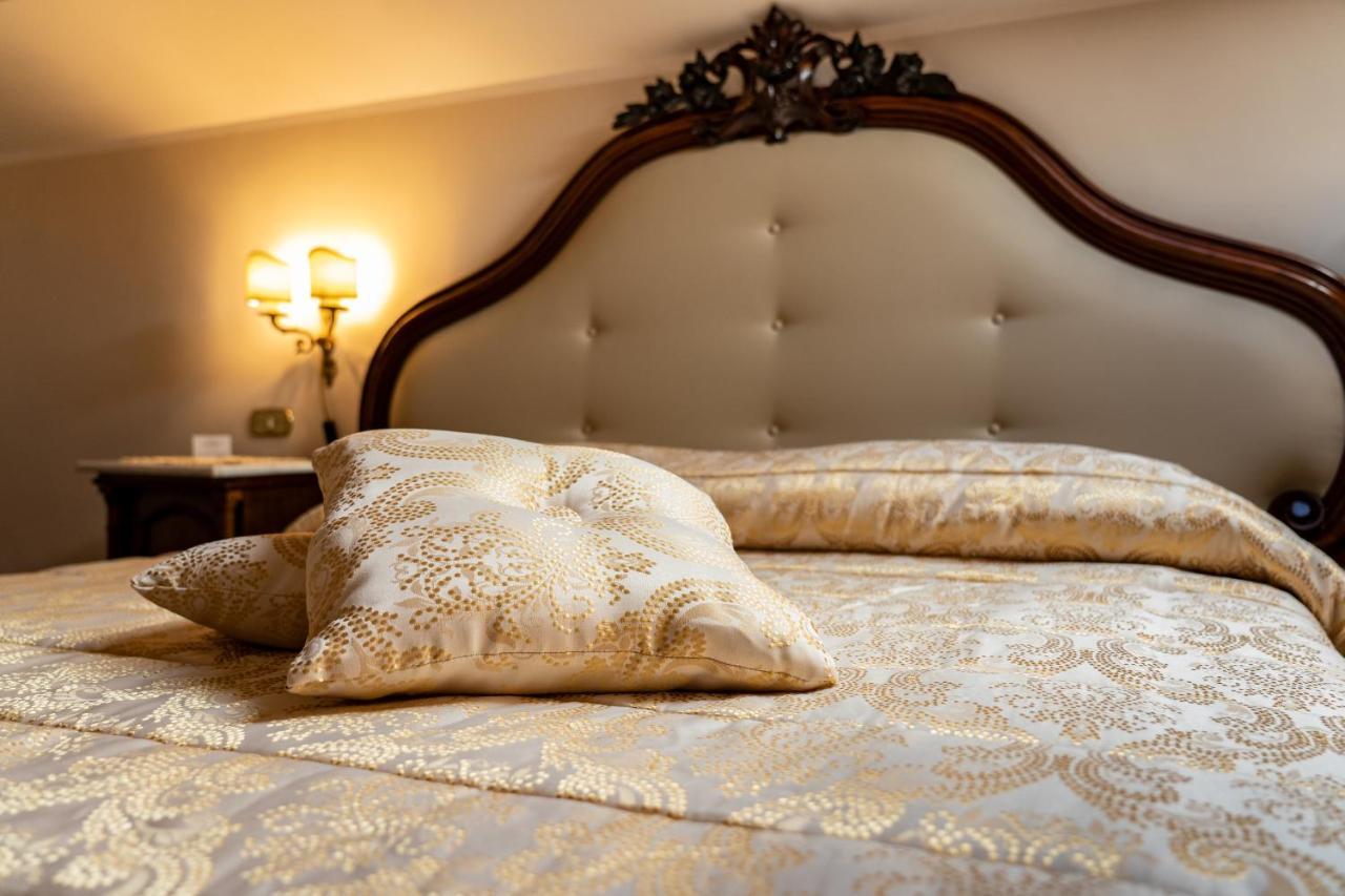 Bed and Breakfast Real Borbone Caserta Exterior foto