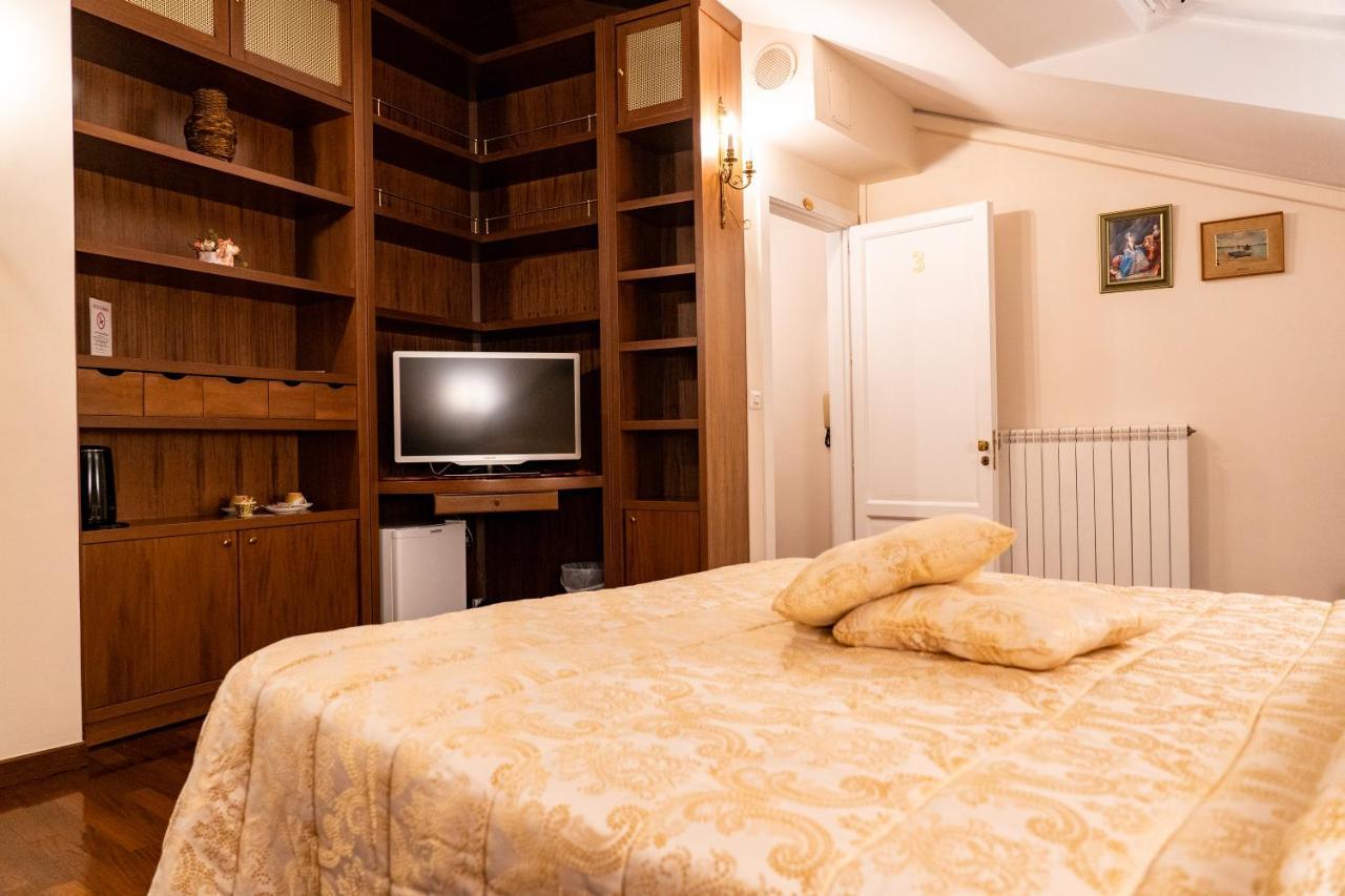 Bed and Breakfast Real Borbone Caserta Exterior foto