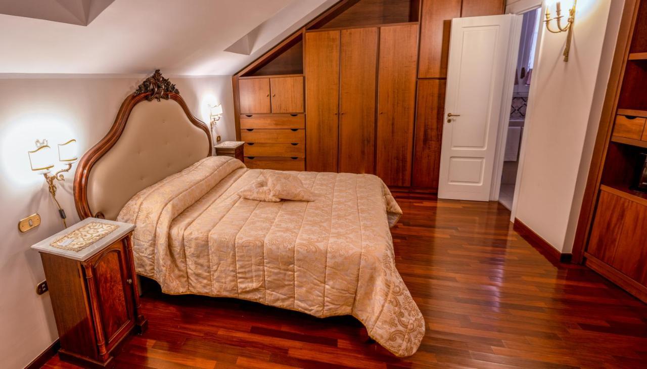 Bed and Breakfast Real Borbone Caserta Exterior foto